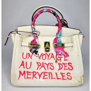 NEW Anca Barbu UN VOYAGE MERVEILLE White Pink Hand Painted Bianca Leather Bag